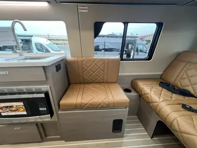 2027 Entegra Coach Insignia photo 9