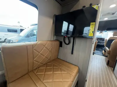 2027 Entegra Coach Insignia photo 18