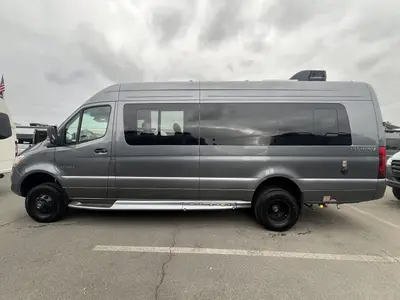 2027 Entegra Coach Insignia photo 19