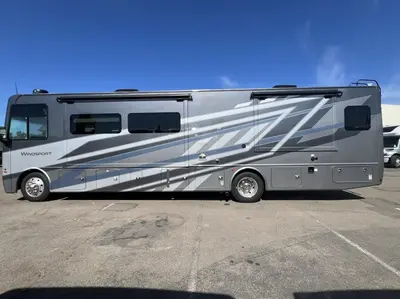 2027 Thor Motor Coach Windsport photo 21