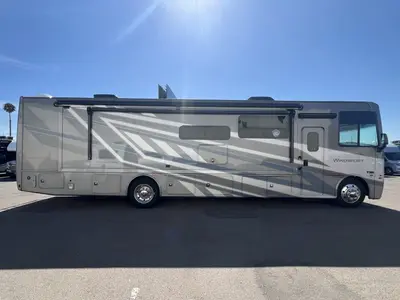 2027 Thor Motor Coach Windsport photo 23