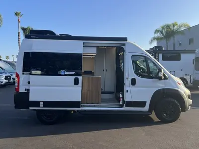 2027 Thor Motor Coach Scope photo 19