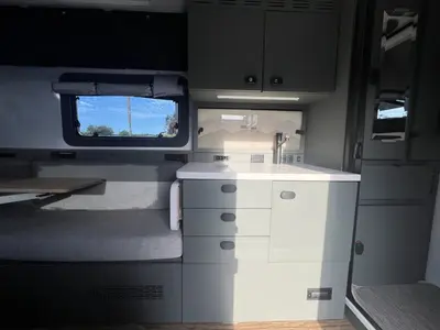 2027 Winnebago Arka photo 7