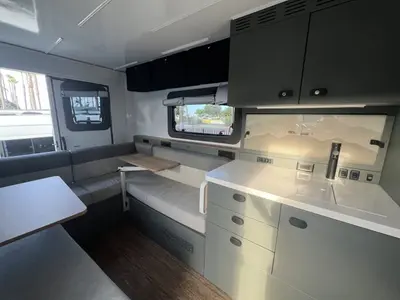 2027 Winnebago Arka photo 6