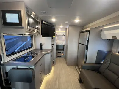 2027 Winnebago View photo 5