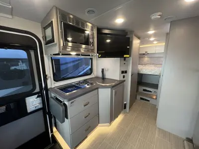 2027 Winnebago View photo 6