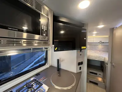 2027 Winnebago View photo 11