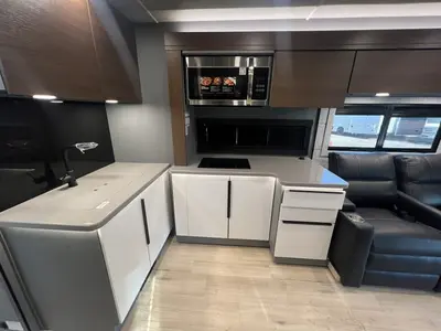 2027 Entegra Coach Accolade XT photo 7