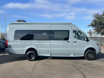 2027 Entegra Coach Insignia photo 21