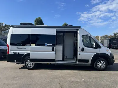 2027 Thor Motor Coach Tellaro photo 18