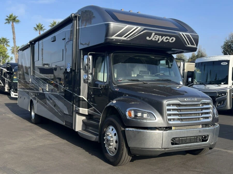 2027 Jayco Seneca exterior