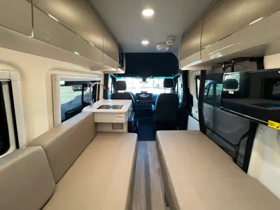 2027 Thor Motor Coach Tranquility photo 4