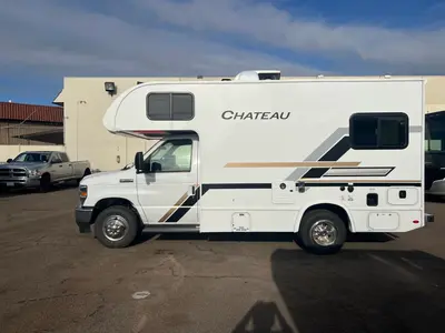 2027 Thor Motor Coach Chateau photo 14