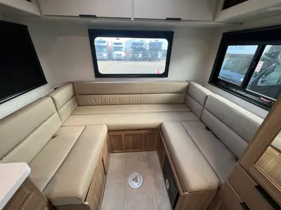 2027 Thor Motor Coach Chateau photo 10