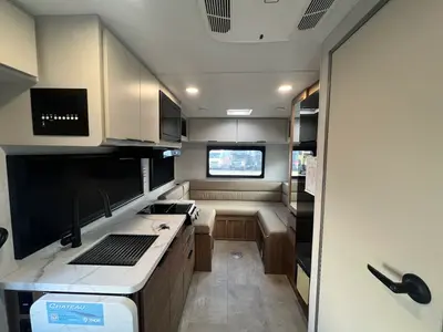 2027 Thor Motor Coach Chateau photo 4