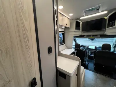 2027 Jayco Granite Ridge photo 9