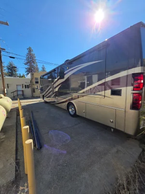 2014 THOR MOTOR COACH TUSCANY XTE photo 25