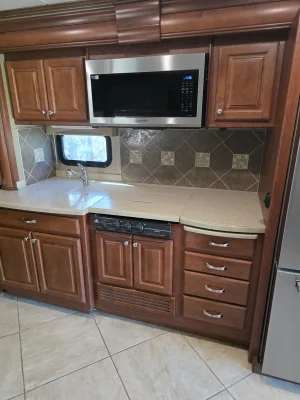 2014 THOR MOTOR COACH TUSCANY XTE photo 37