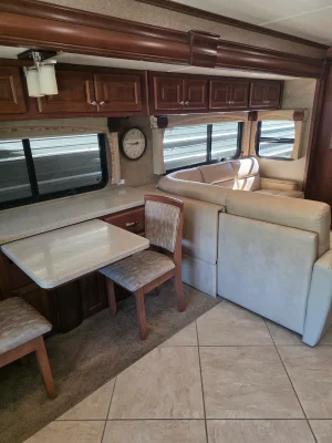 2014 THOR MOTOR COACH TUSCANY XTE photo 32
