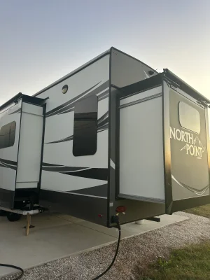 2021 JAYCO NORTH POINT photo 39