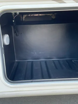 2019 THOR MOTOR COACH HURRICANE photo 8