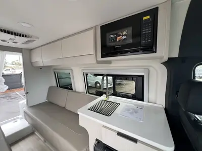2027 Thor Motor Coach Tranquility photo 6