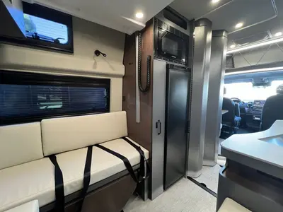 2027 Grand Design Lineage Series VP photo 9