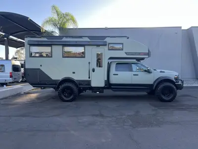 2027 Storyteller Overland GXV Hilt photo 18