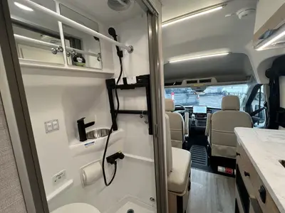 2027 Thor Motor Coach Talavera photo 10