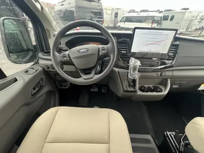 2027 Thor Motor Coach Talavera photo 3