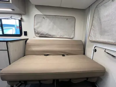 2027 Winnebago Resa IUH19DC photo 8