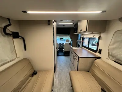 2027 Winnebago Resa IUH19DC photo 3
