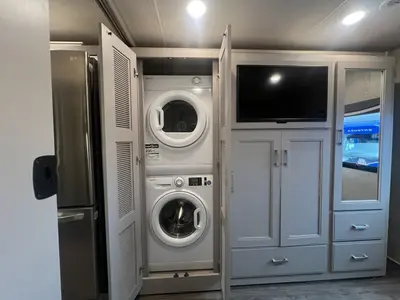 2023 Thor Motor Coach Pasadena photo 20