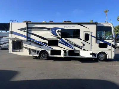 2022 Thor Motor Coach Windsport photo 22