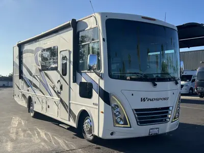 2022 Thor Motor Coach Windsport exterior