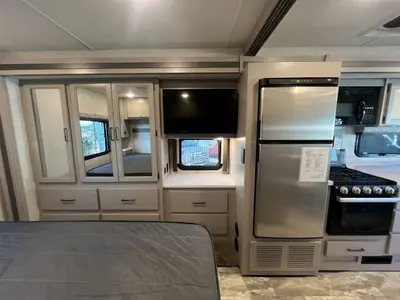 2022 Thor Motor Coach Windsport photo 15