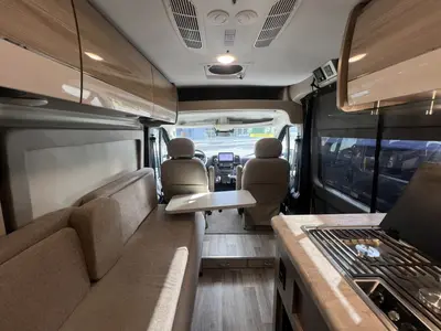 2024 Thor Motor Coach Scope photo 4