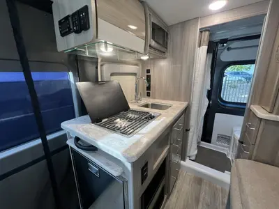 2024 Thor Motor Coach Scope photo 6