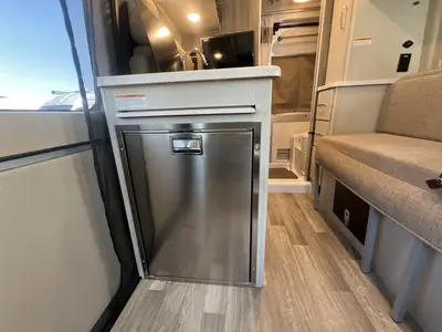 2025 Thor Motor Coach Rize photo 7