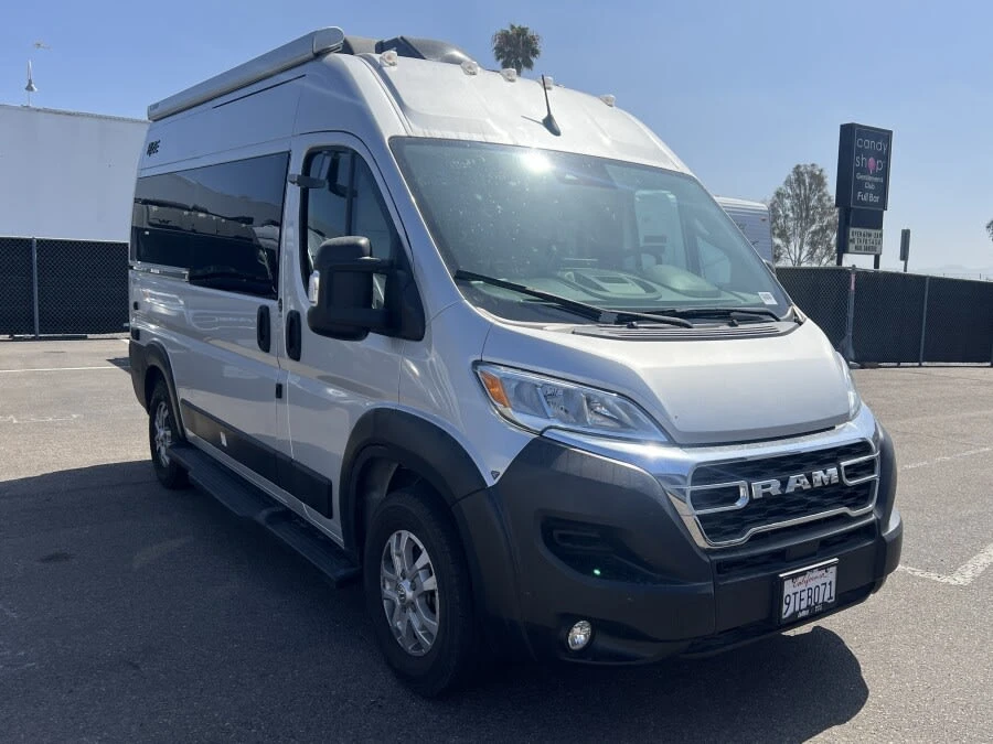 2025 Thor Motor Coach Rize exterior
