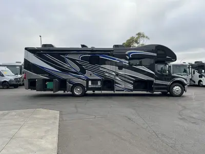 2023 Thor Motor Coach Inception photo 24