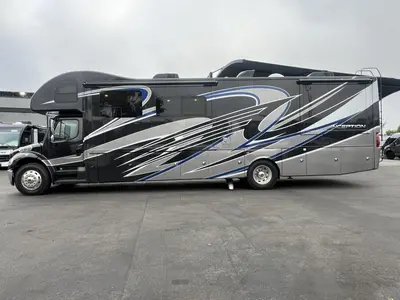 2023 Thor Motor Coach Inception photo 21