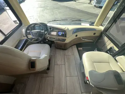 2025 Tiffin Motorhomes Byway photo 2