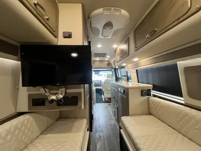 2021 Midwest Automotive Designs Passage photo 4
