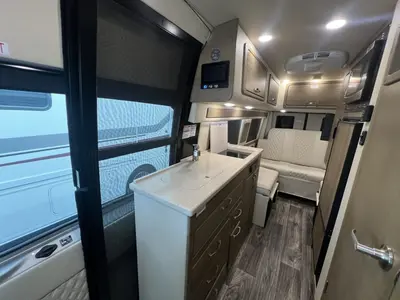 2021 Midwest Automotive Designs Passage photo 6