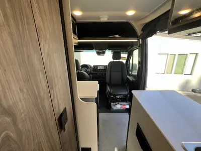 2026 Tiffin Motorhomes GH1 photo 4