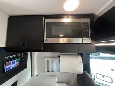 2026 Tiffin Motorhomes GH1 photo 11
