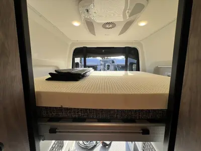 2026 Tiffin Motorhomes GH1 photo 15