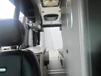 2025 Airstream Interstate photo 6