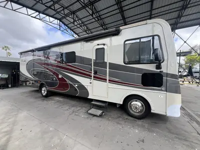 2018 Fleetwood Flair LXE photo 21